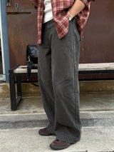 Cut line reverse pants