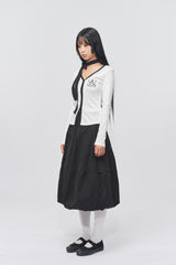 Logo Muffler V-neck Top White