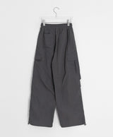 ツカミカーゴナイロンパラシュートバンディングパンツ
