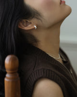 Truth earring (silver)