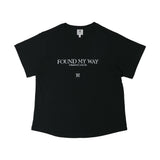 FMW レタリング ロゴ Tシャツ (W) - ブラック