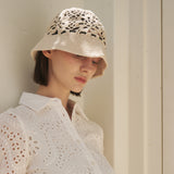 Manon Tied Crochet Hat (Ivory)