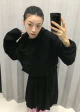 クロップタートルフーディー