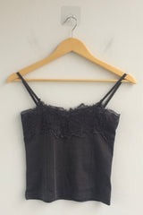 soft lace sleeveless shirt