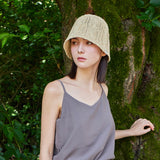 VZ Label Cable Knit Bucket Hat / Beige
