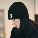 VA Applique Cable Knit Beanie / Black