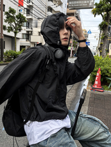 アークインクロップウィンドブレーカー