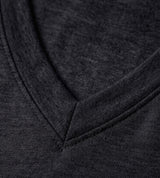 Light V-Pocket T-shirt