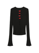 Red bow slit long-sleeved knit shirt