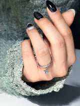 Star dangle Ring
