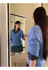 Twisted V-neck long-sleeved knitwear