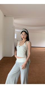ホルターネックバックルリブノースリーブTシャツ