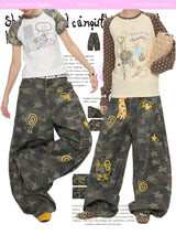 BETWEENAND Autumn-style patterned pants with star-shaped embossed beads, camouflage design; loose and casual long pants, cutlass-shaped pants