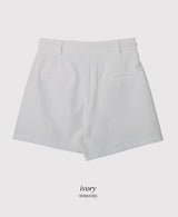 ソリッドピンタックストラップスラックスハーフパンツ (3color)