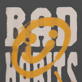 GREY BAD SMILEY TEE