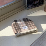 classic pouch_brown check