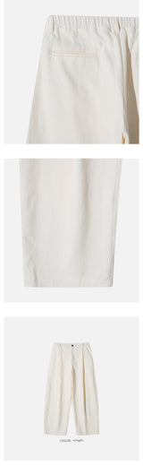 One-tuck cotton wide pants