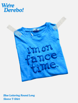 ブルーレタリングラウンドロングスリーブTシャツ