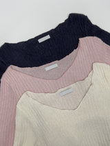 フローラVネックニットTシャツ