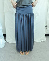 MELLOW SHIRRING LONG SKIRT