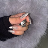 Treble Star Round Ring