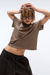 EEERRR Heart lace artwork semi-crop T-shirt (Mocha)