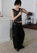 FINE LACE SLEEVELESS