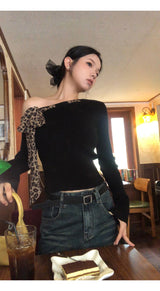 Leopard scarf unbalanced off-shoulder knitwear