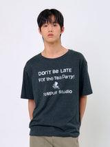 マッドハッターTシャツ (リラックスフィット)_チャコールメランジ