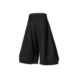 RELABEL Element of Time (cont'd) Horizontal and vertical pleats, elegantly draped silhouette, 8-minute trousers