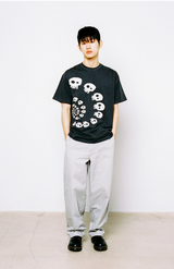トルネードスカルTシャツ - チャコール