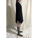 SLIP NECK OVERLOCKED TOP : BLACK