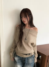 Midden Loose Off-Shoulder Knit 