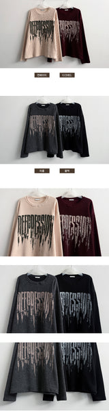 Camo lettering knit long-sleeved shirt