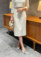 26SS★ Lindas Notch Square H-Line One Piece