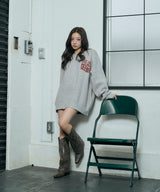 UNISEX ウェーブロゴニット
