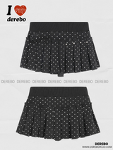 dot brooch pleats mini skirt