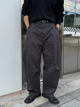 Ranne stripe pintuck curved pants