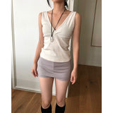 Peek V-neck Sleeveless
