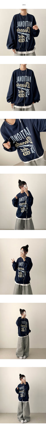 Shunnel Vintage Crack Printed Sweatshirt