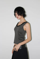 FINE LACE SLEEVELESS