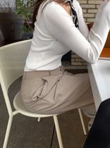 FATES Fit-Correcting Bootcut Slacks