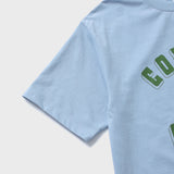 グリーンクラシックビッグロゴクルーネックスカイブルーショートスリーブTシャツ [Unisex]