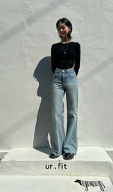 FLARED BOOTCUT DENIM PANTS code 23005