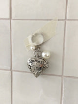 [MADE] Love on clock keyring