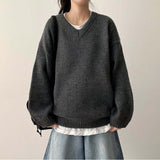 Disco Pop Duc Thick Sleeve Punching V-Neck Knit
