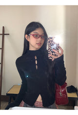 half-turtleneck V-neck slit long-sleeved knitwear