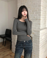 [U-BASIC] Obie Basic Slim U-Neck Long Sleeve