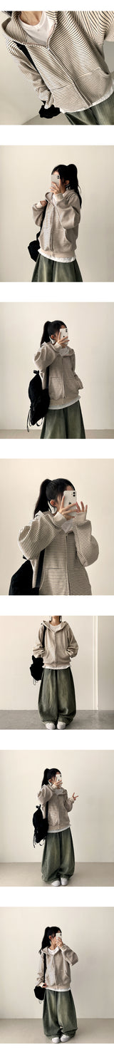 Poae Site Pin Tuck Stripe Denim Wide Pants