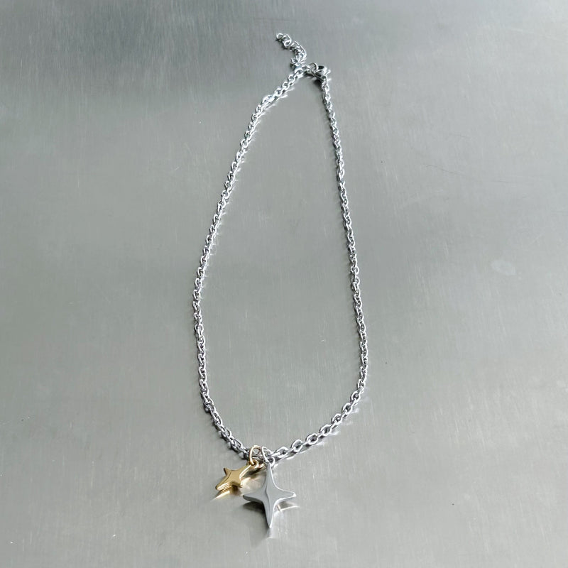 Twist Necklace